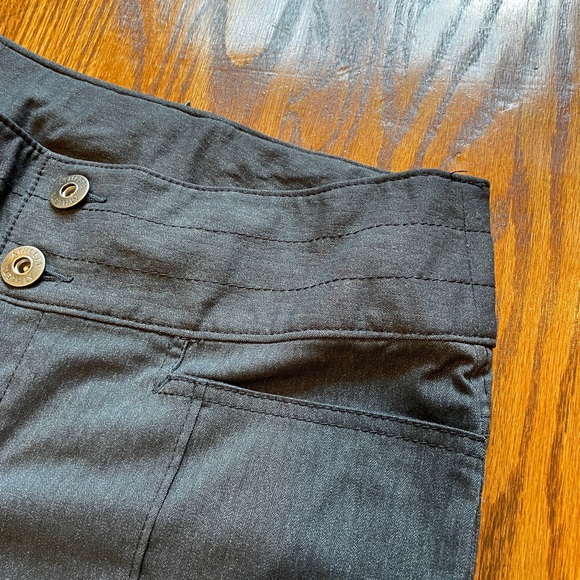 Athleta Charcoal Gray Pants - Size 10 Petite - Picture 5 of 9